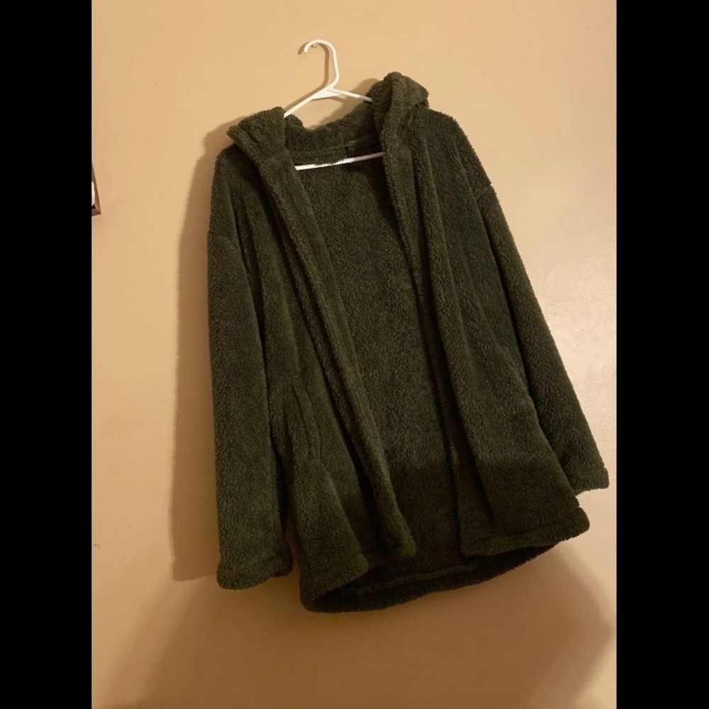 Green Fluffy Cardigan/jacket